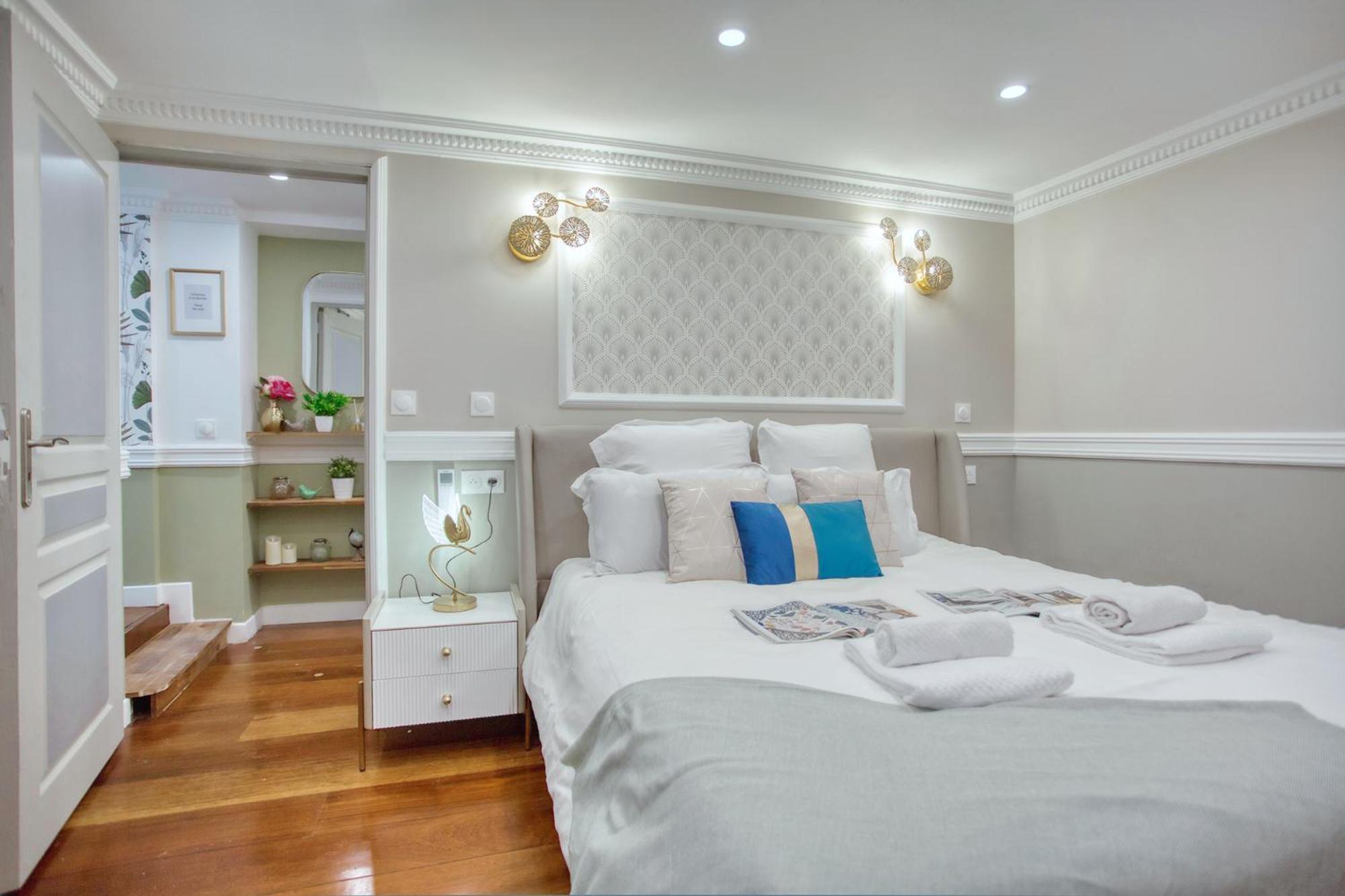 Elegant Triplex In Paris - Ideal For 10 - Aircon Екстериор снимка