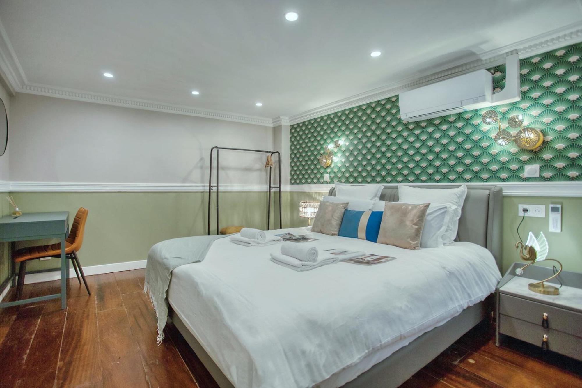 Elegant Triplex In Paris - Ideal For 10 - Aircon Екстериор снимка